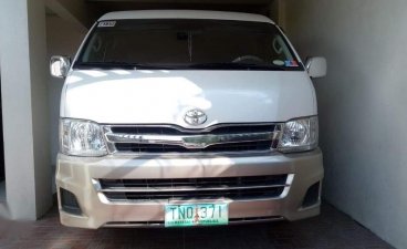 Sell 2nd Hand 2011 Toyota Hiace Manual Diesel at 50000 km in Taytay