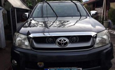 Selling 2nd Hand Toyota Hilux 2010 in Imus
