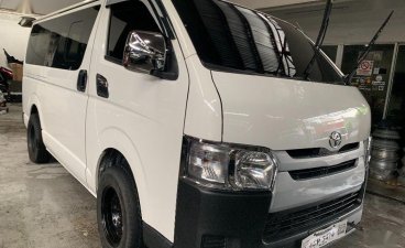 Selling White Toyota Hiace 2017 Manual Diesel in Quezon City