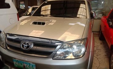 2nd Hand Toyota Fortuner 2005 for sale in Quezon City