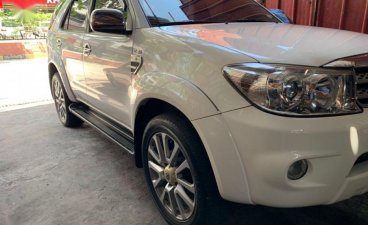 Selling Toyota Fortuner 2009 Automatic Diesel in Quezon City