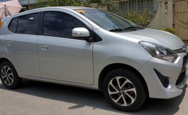 Silver Toyota Wigo 2018 at 6000 km for sale