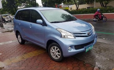 Selling Toyota Avanza 2013 Automatic Gasoline in Quezon City