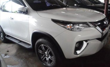 White Toyota Fortuner 2018 Manual Diesel for sale in Manila