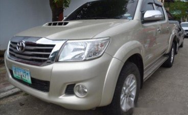 Selling Toyota Hilux 2013 at 48000 km in Manila