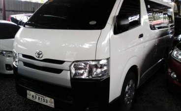 Selling White Toyota Hiace 2018 at 11500 km