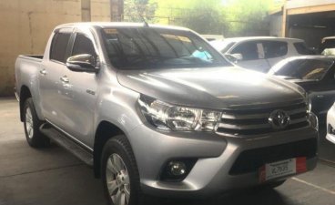 Selling Toyota Hilux 2016 at 17000 km in Quezon City