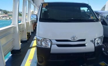 2nd Hand Toyota Hiace 2015 Manual Diesel for sale in Meycauayan