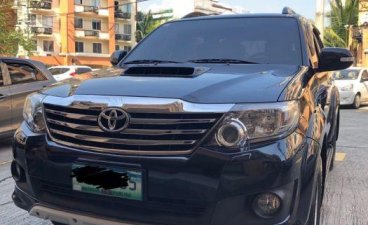 Selling 2nd Hand Toyota Fortuner 2014 in Quezon City