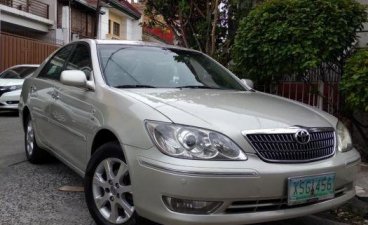 2nd Hand Toyota Camry 2004 Automatic Gasoline for sale in Makati
