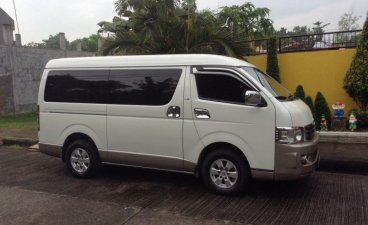 Toyota Hiace 2009 Automatic Diesel for sale in Naga