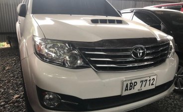Selling White Toyota Fortuner 2016 Manual Diesel at 12000 km in Quezon City