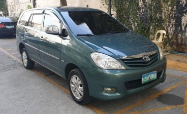 Selling 2nd Hand Toyota Innova 2010 Automatic Gasoline at 67000 km in Pasay