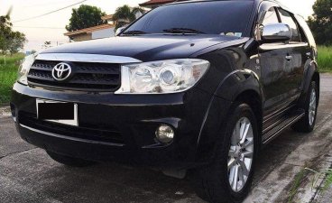 Selling Toyota Fortuner 2011 at 80000 km in Angeles