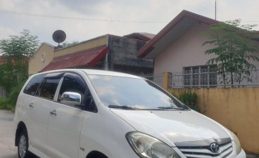 2010 Toyota Innova for sale in Pampanga 