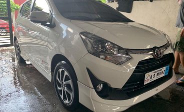 Sell White 2019 Toyota Wigo at 10000 km 