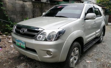 Selling Toyota Fortuner 2005 at 75000 km 