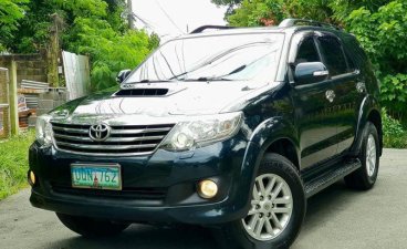 Selling Grey Toyota Fortuner 2013 Manual Diesel at 34000 km 