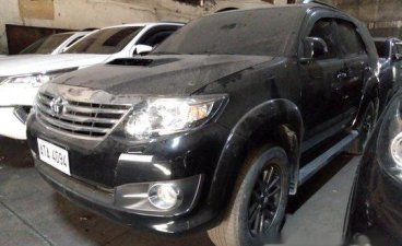 Selling Black Toyota Fortuner 2015 Automatic Diesel 
