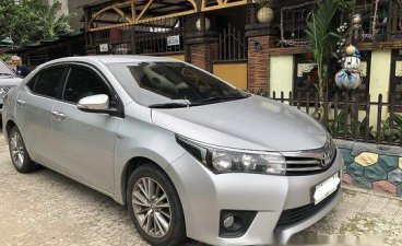 Selling Silver Toyota Corolla Altis 2014 Automatic Gasoline at 31904 km 