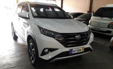Selling White Toyota Rush 2018 at 18000 km 