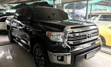 Selling Black Toyota Tundra 2019 in Quezon City 
