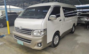 Selling Toyota Hiace 2013 Automatic Diesel 