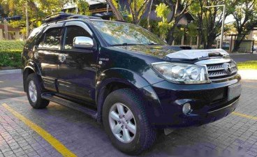 Black Toyota Fortuner 2010 for sale in Pasig 