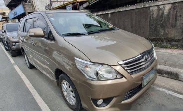 Selling Toyota Innova 2013 Automatic Diesel 