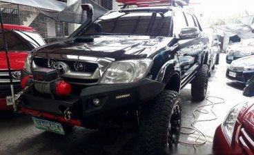 Selling Black Toyota Hilux 2009 at 78448 km 