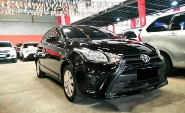 Selling Toyota Yaris 2015 Automatic Gasoline 