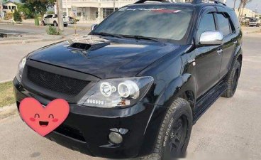 Black Toyota Fortuner 2007 at 130000 km for sale