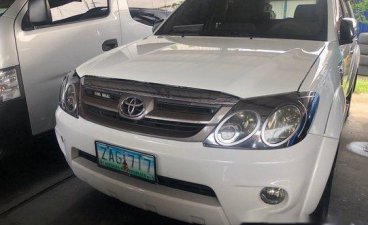 Selling Toyota Fortuner 2005 Automatic Gasoline in Makati