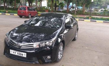 Sell Black 2016 Toyota Corolla Altis at 13000 km 
