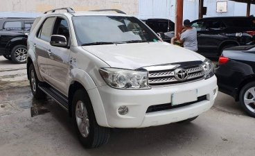 White 2010 Toyota Fortuner for sale 