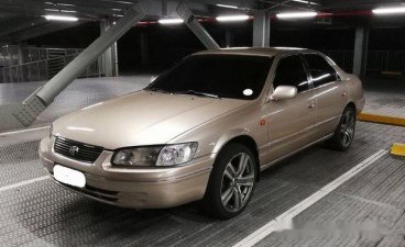 Selling Beige Toyota Camry 2000 Automatic Gasoline 