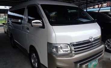 White Toyota Hiace 2013 at 59536 km for sale 