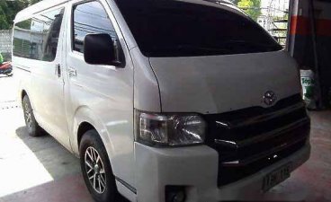 Selling Toyota Hiace 2014 at 86985 km 