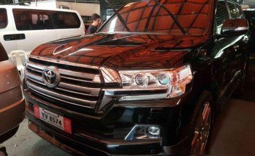 Black Toyota Land Cruiser 2016 at 14000 km for sale