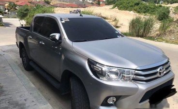 Selling Silver Toyota Hilux 2016 at 18300 km