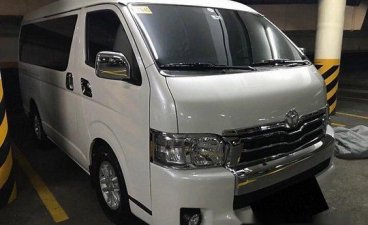 Sell White 2018 Toyota Hiace at 5000 km 