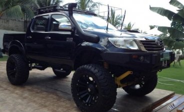 2012 Toyota Hilux for sale in Makati 