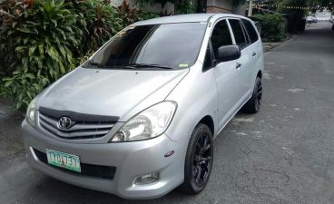 2011 Toyota Innova for sale in Quezon City