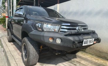 Black Toyota Hilux 2016 for sale in Quezon City 