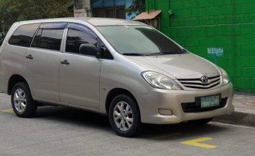 2011 Toyota Innova for sale in Quezon City