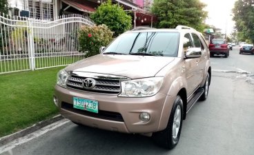 2nd-hand Toyota Fortuner 2011 for sale in Las Piñas