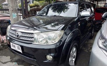 Black Toyota Fortuner 2009 for sale in Quezon City