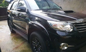 Black Toyota Fortuner 2015 at 55000 km for sale 