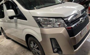 Selling White Toyota Hiace 2019 at 1200 km