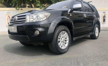 Black Toyota Fortuner 2010 Automatic Diesel for sale